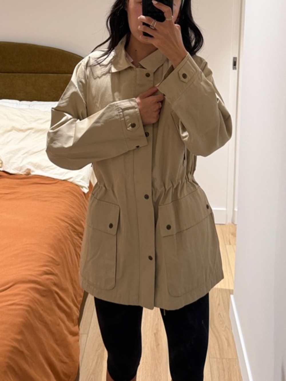 Burberry’s Classic Beige Utility Jacket - Women's Lightweight Coat